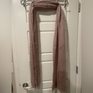 Like new soft blush scarf